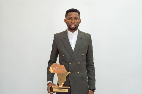 Evans Akanno: The Creative Whiz