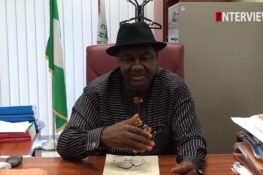 Video: Why I’m fighting With Rotimi Amaechi – Senator Magnus Abe