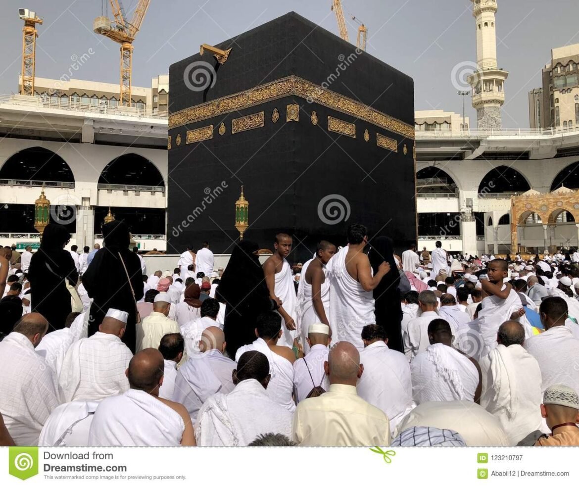 Saudi Arabia Suspends Travels For Umrah Over Coronavirus