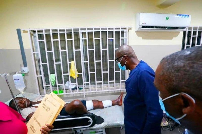 Governor Babajide Sanwo-Olu visits some of the hospitalised young people who were wounded during the Tuesday night Lekki Toll Gate Massacre.  