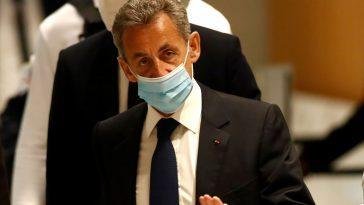 Nicolas Sarkozy leaving courtroom on Monday / Photo credit: AP