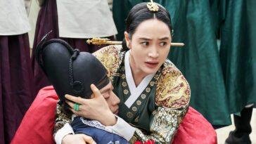 Queen Hwaryeong with her late Crown Prince in the series / Photo credit: Hancinema